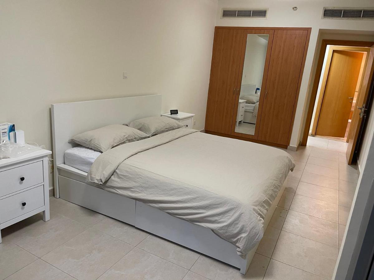 Metro Premium Location Spacious 2 Bedroom Apartment Right Next To The Metro Dubai Exterior foto